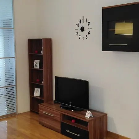 Tifani Belville Belgrado